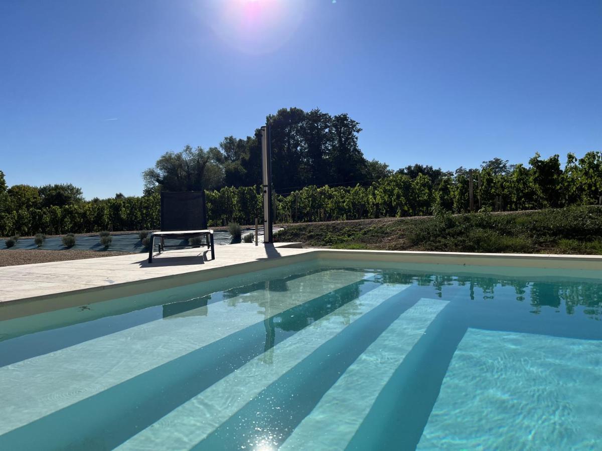Gîte avec piscine, Château de Lescours, St-Émilion Saint-Sulpice-de-Faleyrens Extérieur photo